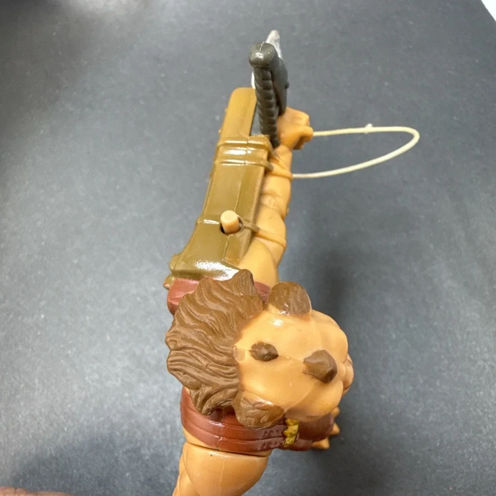 Dreamworks Archer Leader Of The Gorgonites‎ Small Soldiers Figure 4